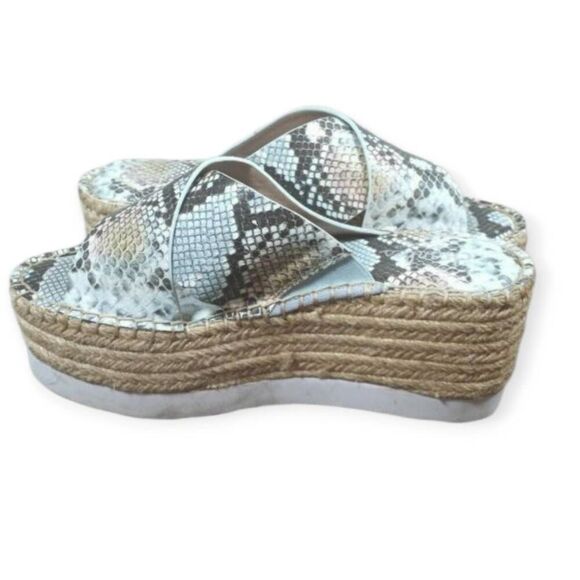 CHARLES BY CHARLES DAVID SKY BLUE SNAKE PRINT ESPADRILLS SZ.6 EUC - Picture 9 of 11